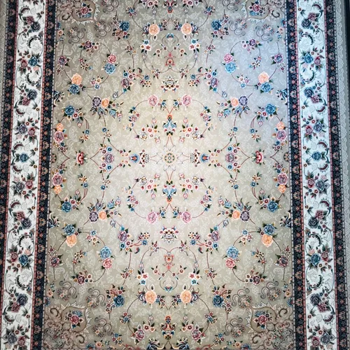 فرش ماشینی 700 شانه اصل نقشه گلپری گیلدا نسکافه ای فیلی